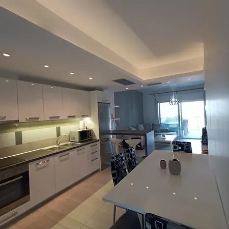 Feriehus Peramos View Luxury Maisonette